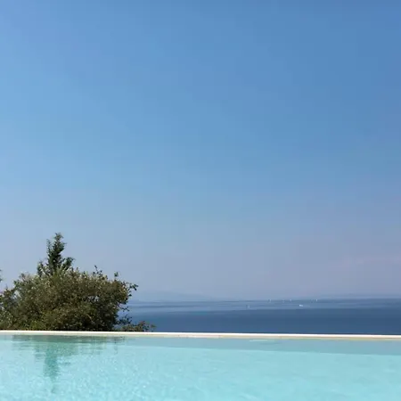 Azur By Vintage Travel *